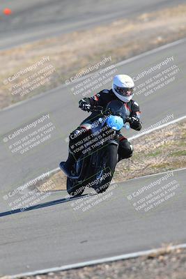 media/Feb-05-2023-Classic Track Day (Sun) [[c35aca4a42]]/Group 3/session 4 turn 4/